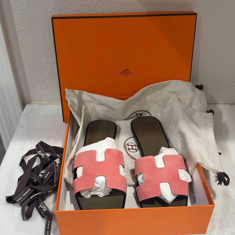 Hermes Pink Sandals